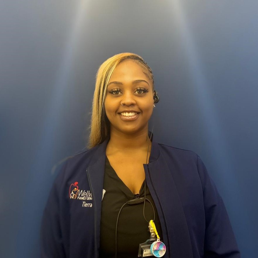 Wellwood Family Dentistry | Ceramic Crowns, Pediatric Emergencies and Your Child s First Visit