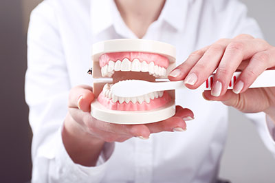 Wellwood Family Dentistry | Dental Cleanings, Night Guards and At-Home Whitening